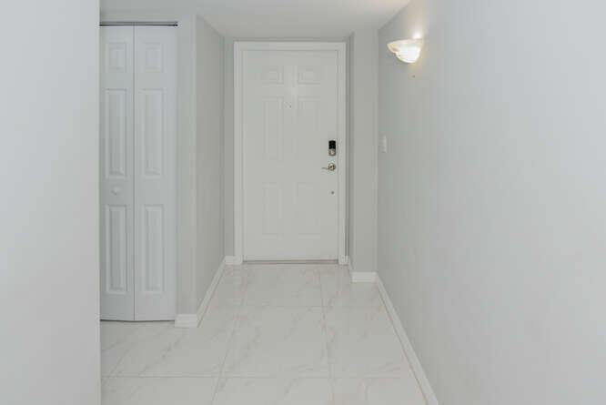 JUPITER OCEAN AND RACQUET - Residential Lease