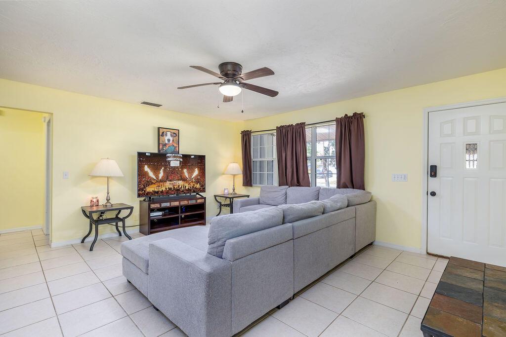 GROVENOR ESTATES - Residential