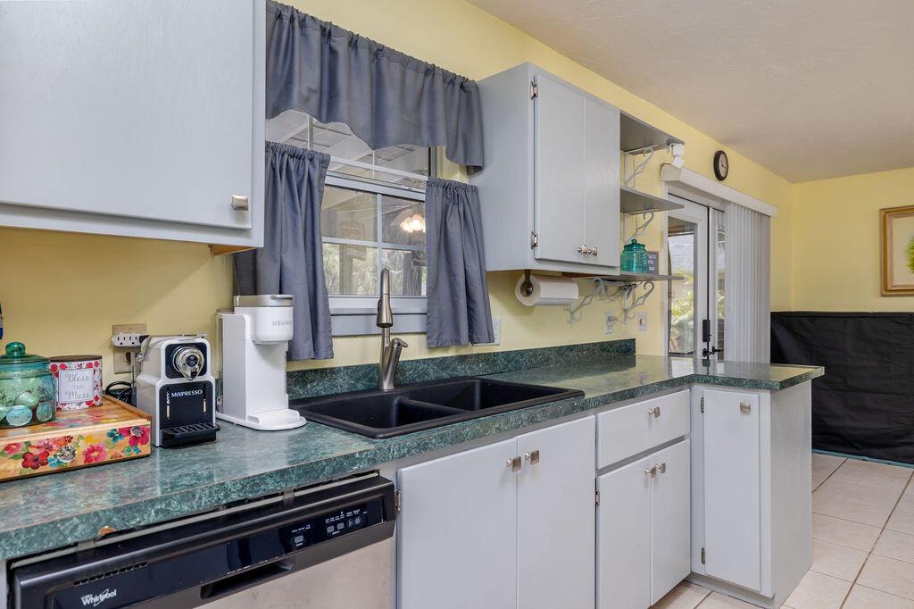 GROVENOR ESTATES - Residential