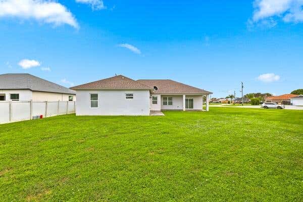 Photo of 5866 NW Mesa Circle, Port Saint Lucie, FL 34986 (MLS # B26029667)