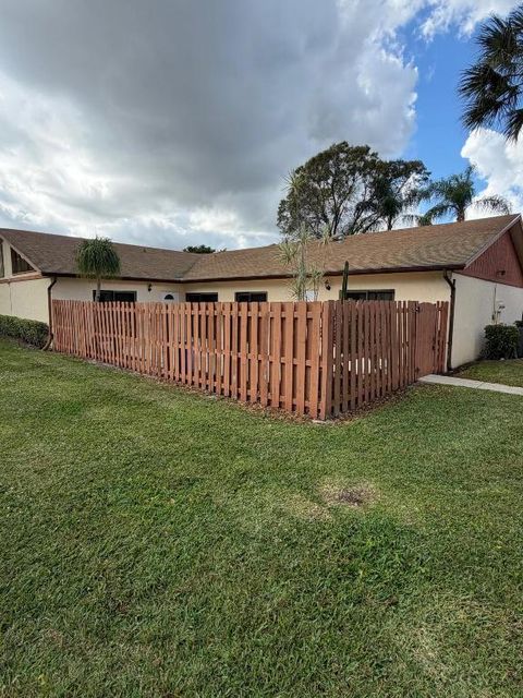 1040 Summit Place Circle B West Palm Beach FL 33415