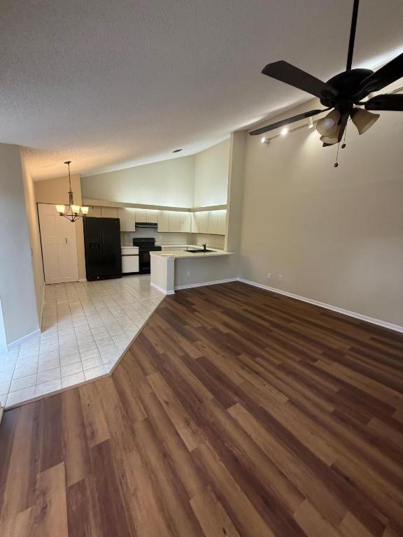 1040 Summit Place Circle B