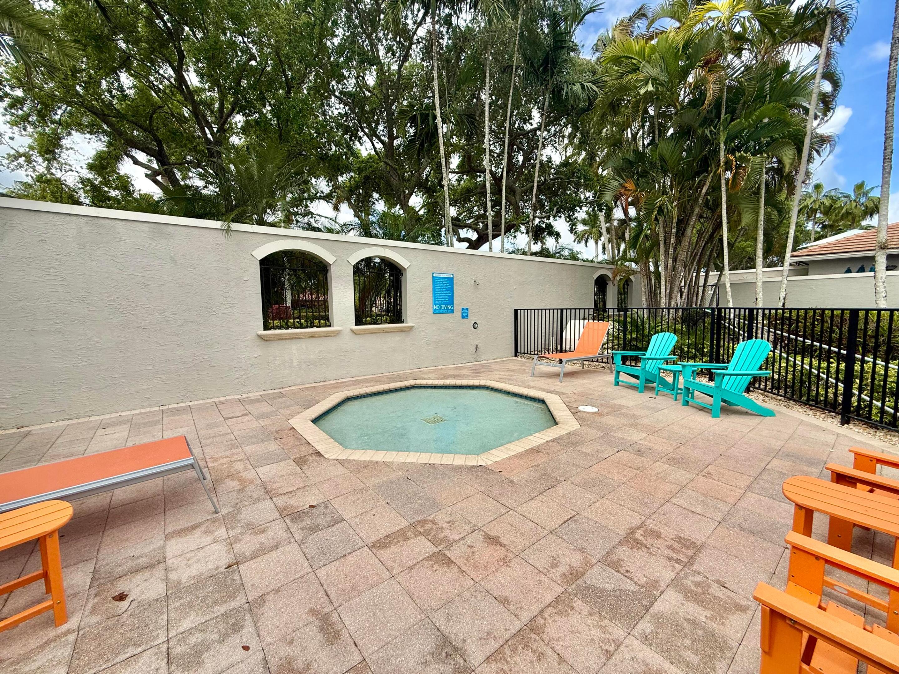 SATURNIA / CAPELLA 2 - Residential Lease