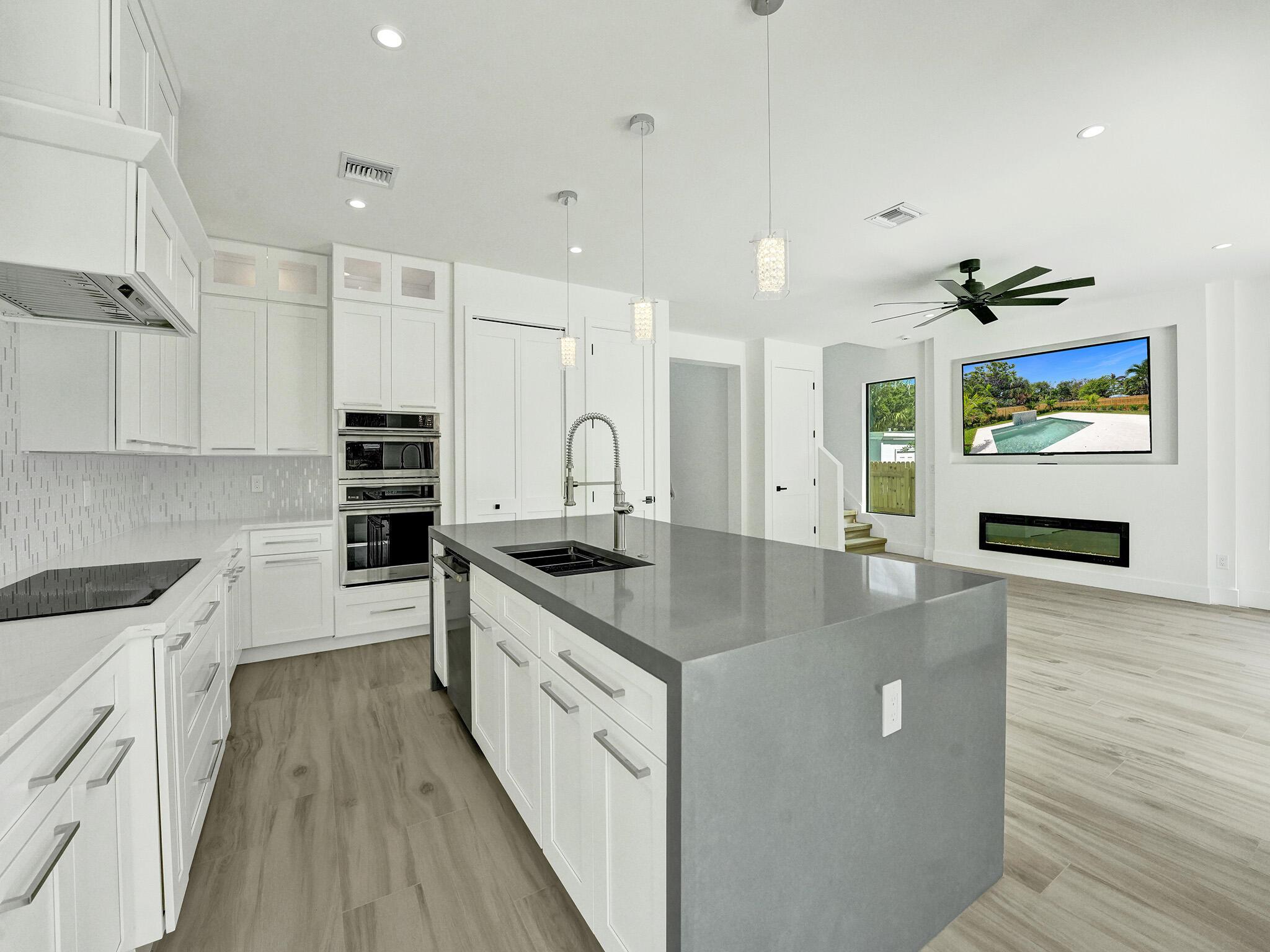 GREYNOLDS HIGHLANDS UNIT - Residential