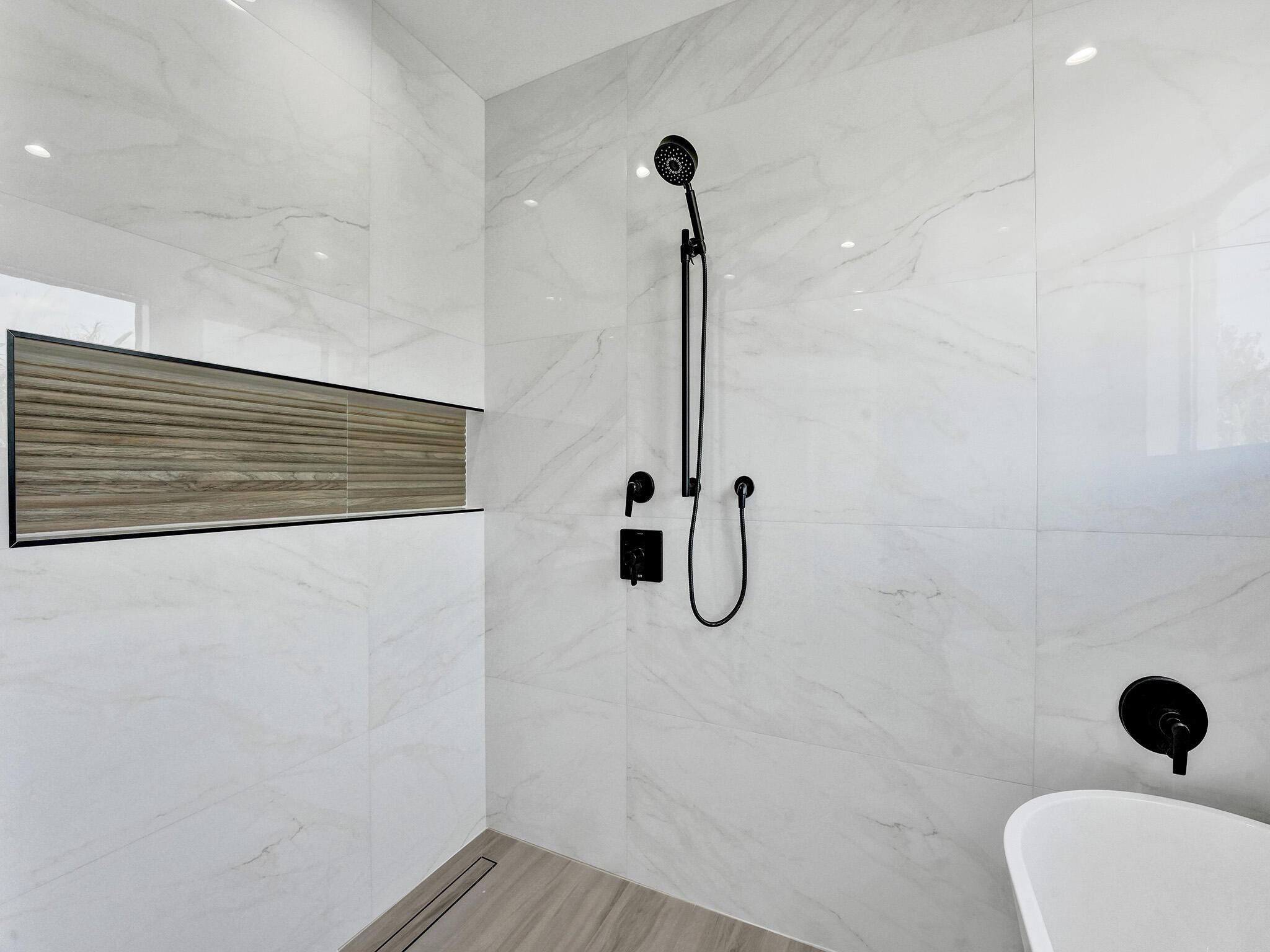 GREYNOLDS HIGHLANDS UNIT - Residential