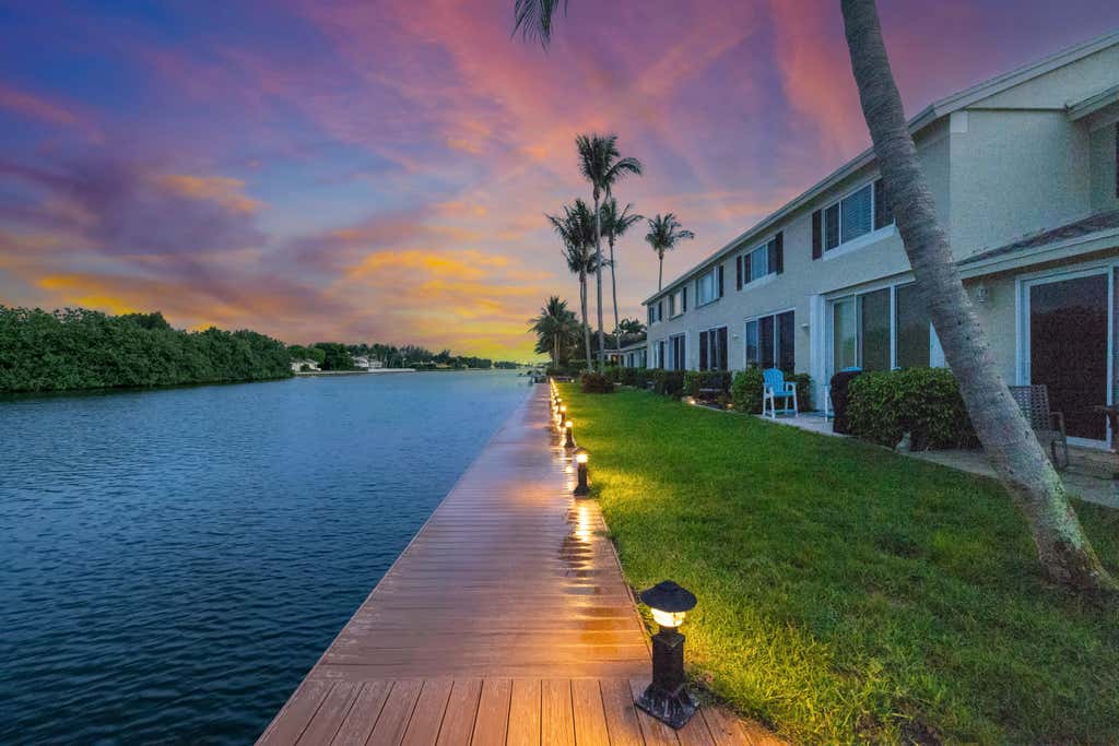 Photo of 809 Kokomo Key Lane, Delray Beach, FL 33483 (MLS # B26043067)