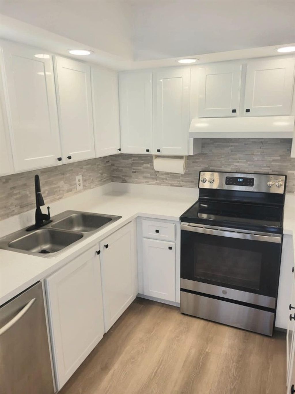 Photo of 570 N Tropic Lane #4, Vero Beach, FL 32960 (MLS # F10544324)