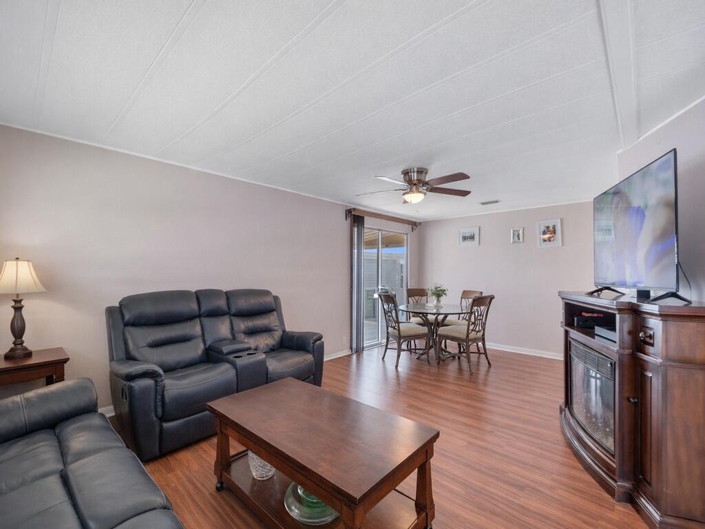 Pinelake Village - Residential