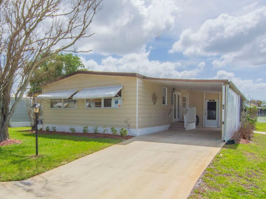 Pinelake Village - Residential