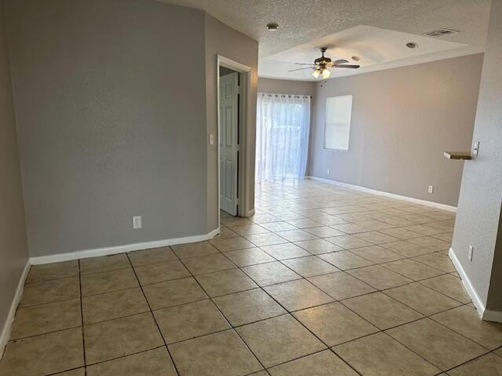 Photo of 426 NW 13th Avenue, Boynton Beach, FL 33435 (MLS # R11029673)