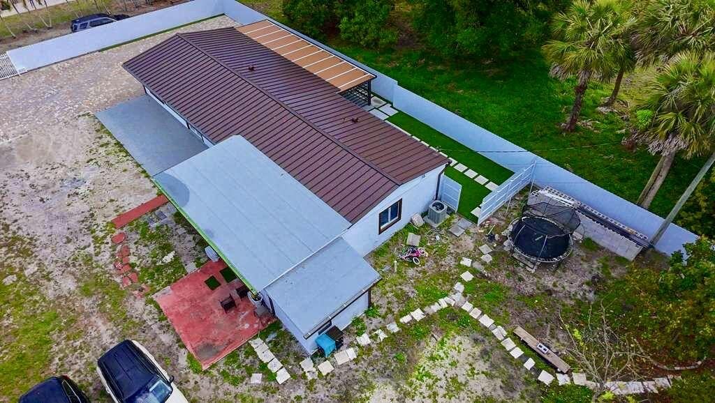 DRYDENS SUB UNREC ON AM-18 - Residential