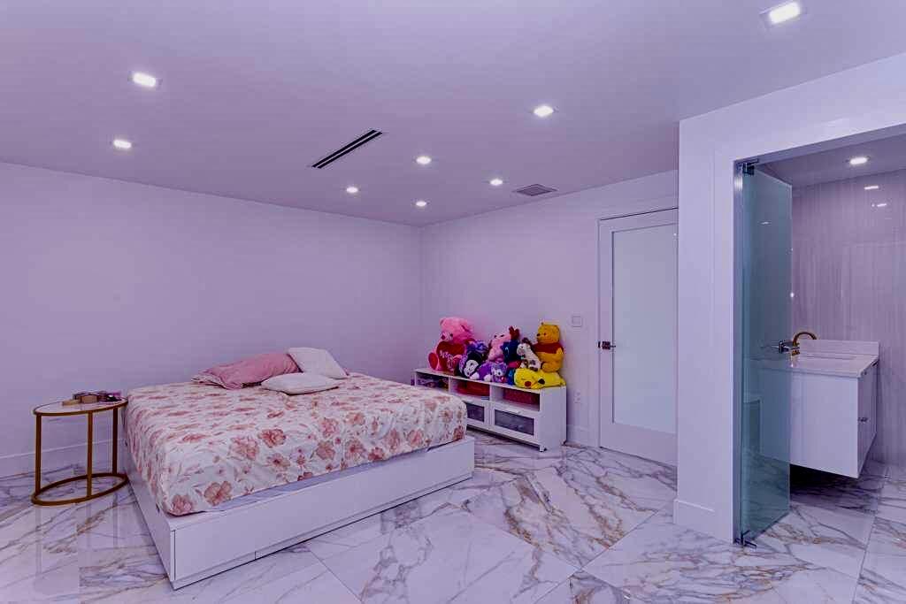 DRYDENS SUB UNREC ON AM-18 - Residential