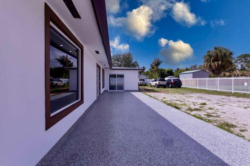 DRYDENS SUB UNREC ON AM-18 - Residential