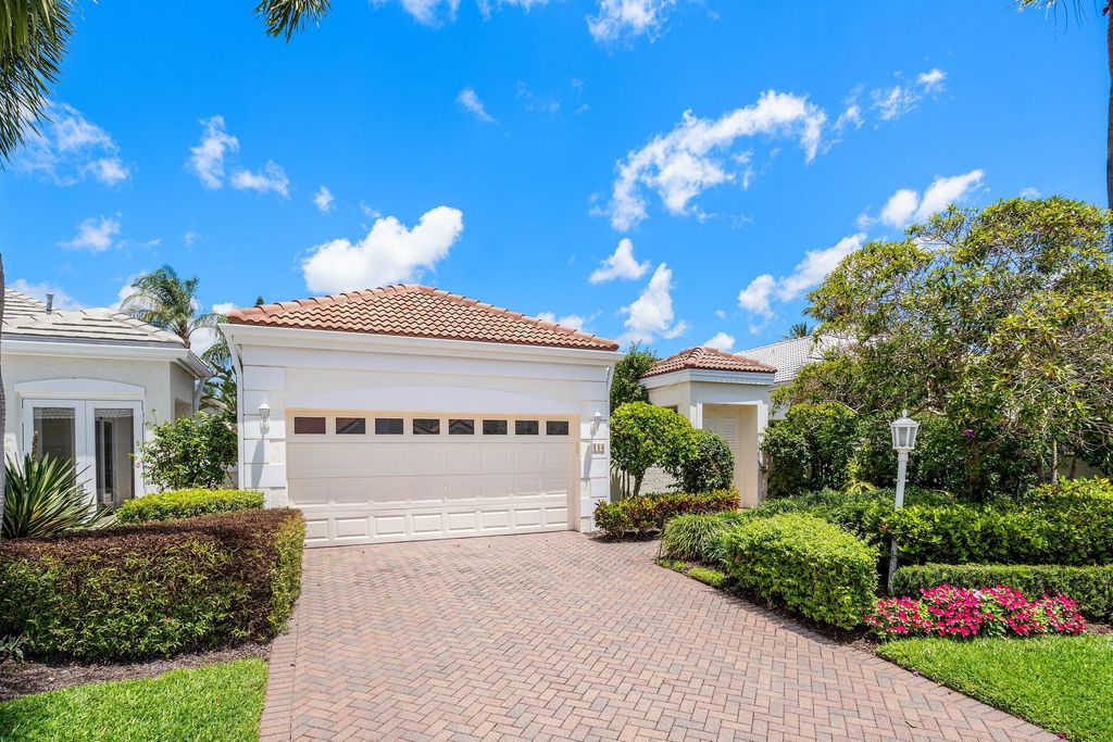 Photo of 116 Coral Cay Drive, Palm Beach Gardens, FL 33418 (MLS # B26030545)