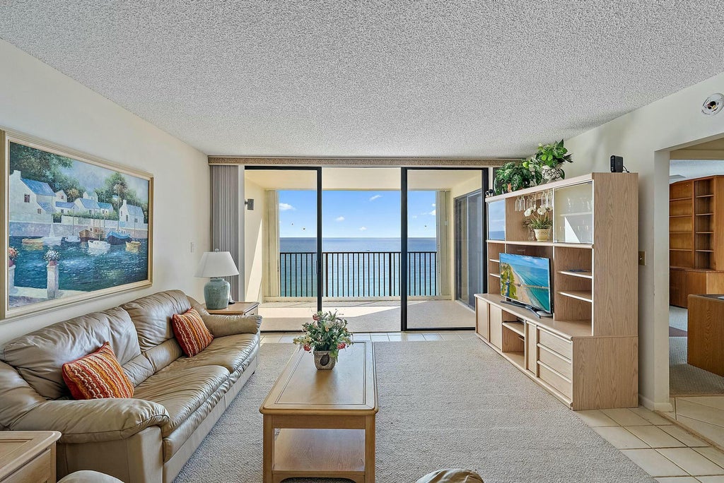 Photo of 400 OCEAN TRAIL Way #1310, Jupiter, FL 33477 (MLS # B26068363)