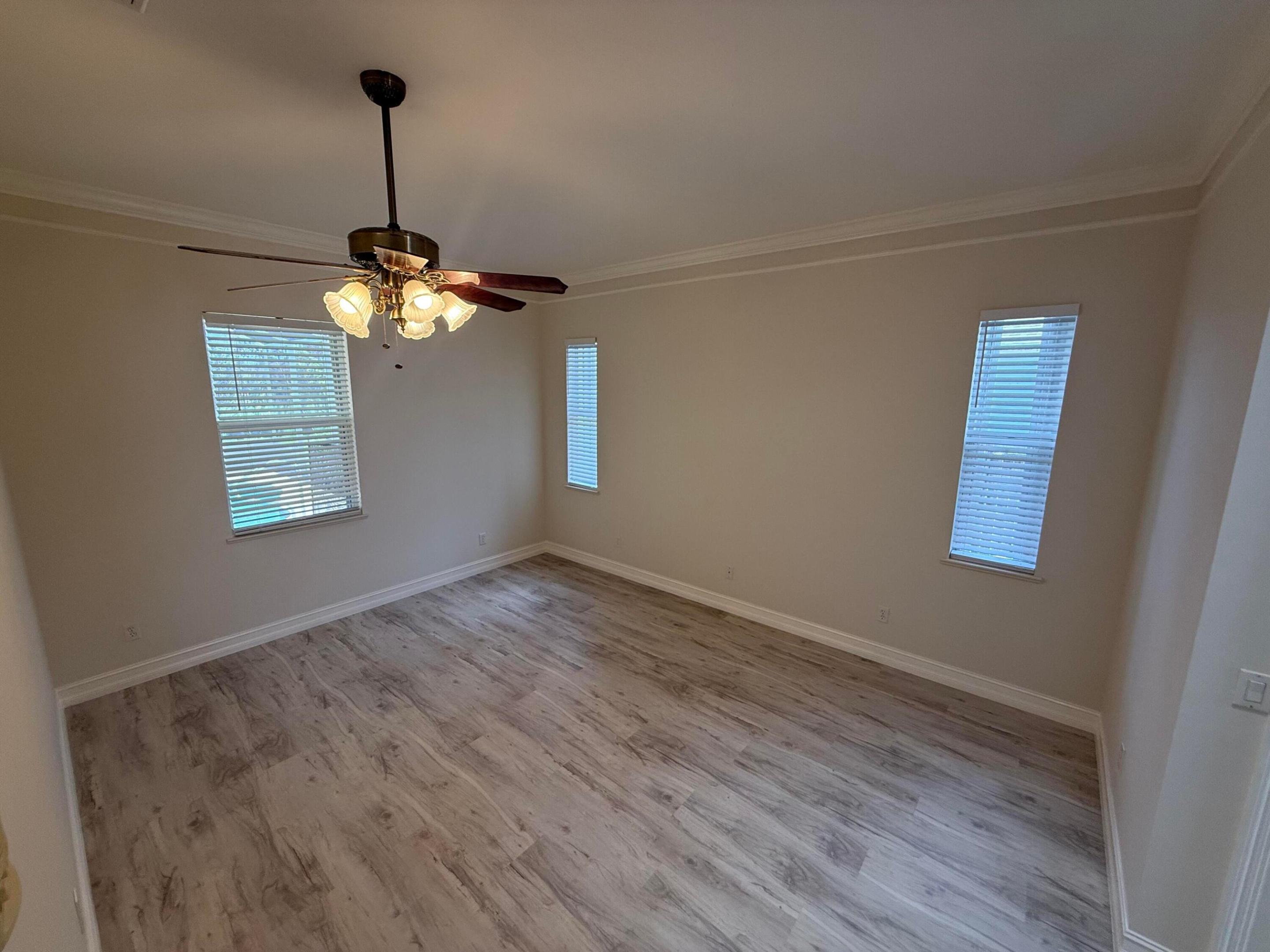 PORT ST LUCIE SECTION 15 - Residential