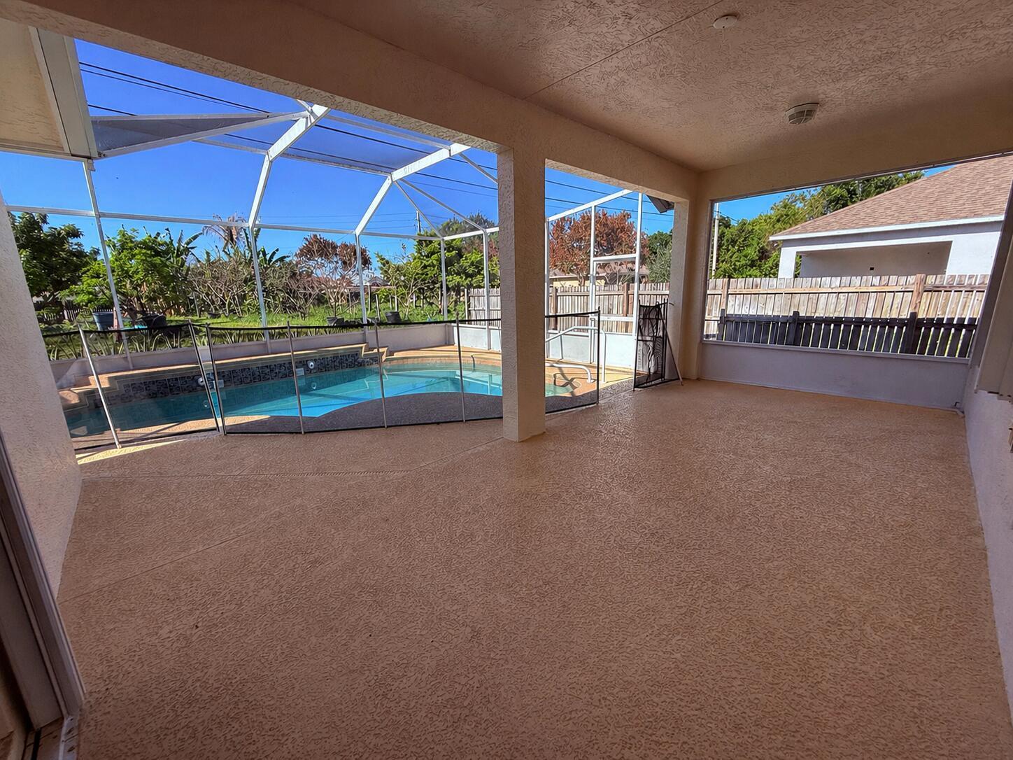 PORT ST LUCIE SECTION 15 - Residential