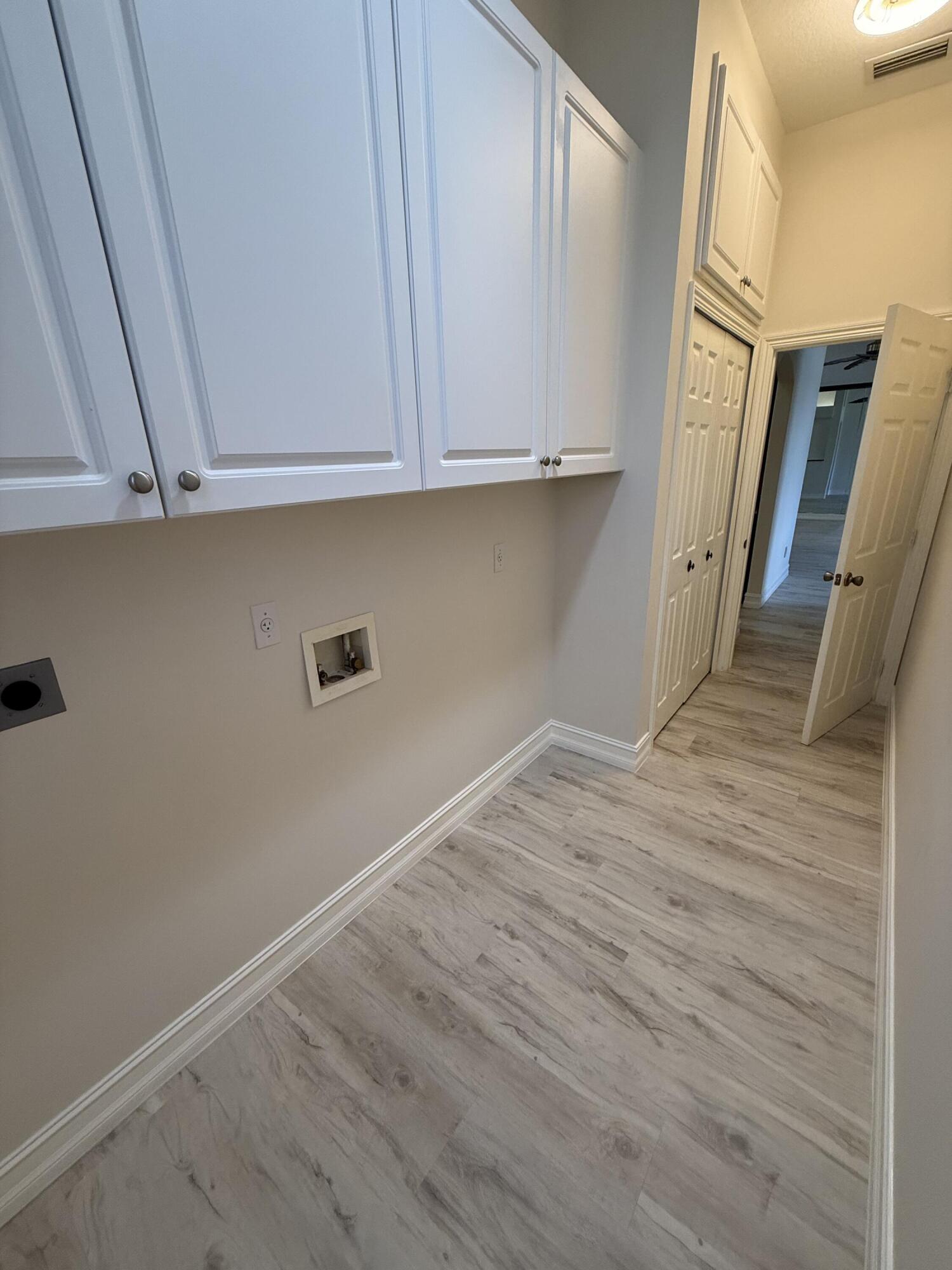 PORT ST LUCIE SECTION 15 - Residential