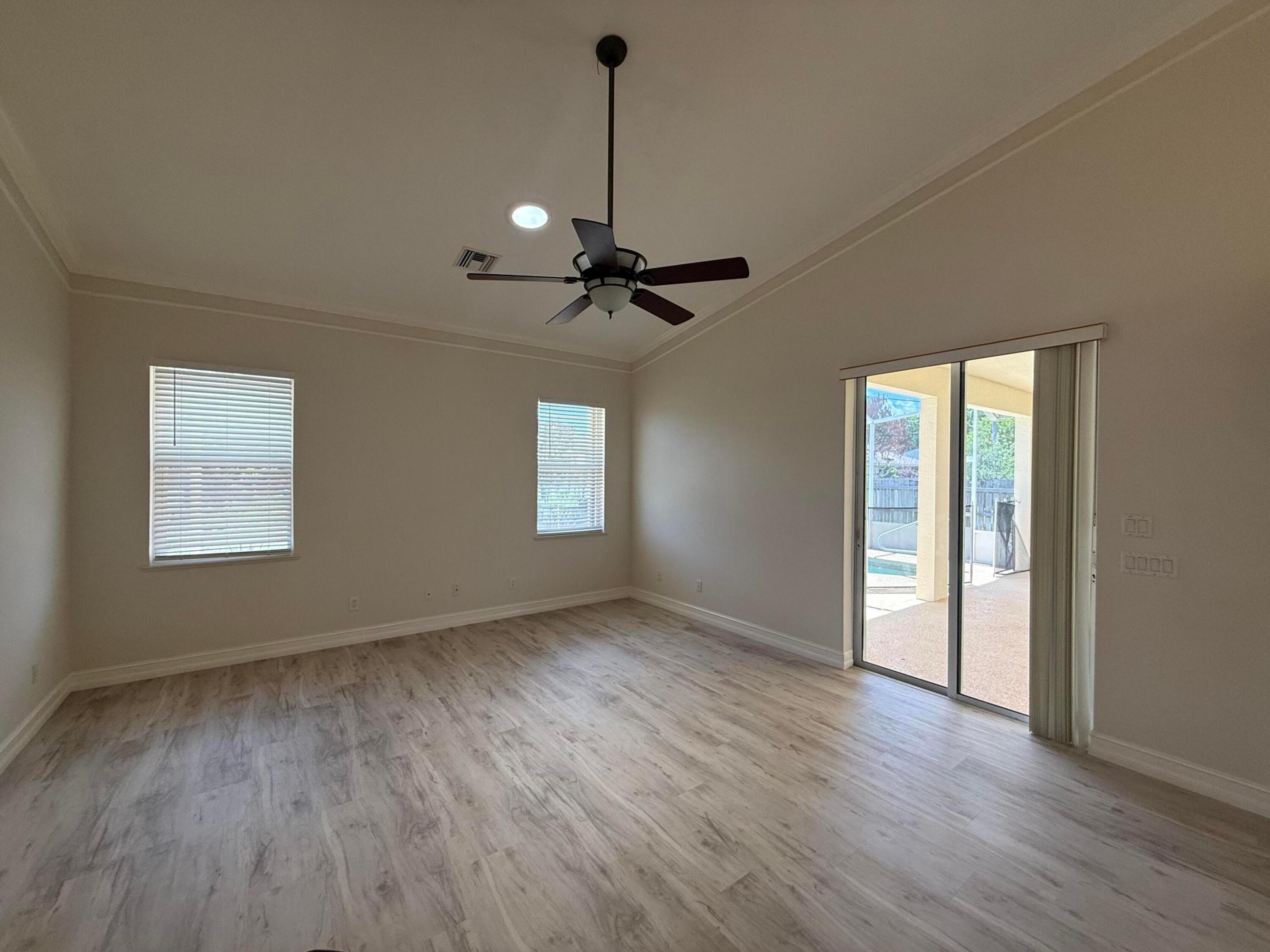 PORT ST LUCIE SECTION 15 - Residential