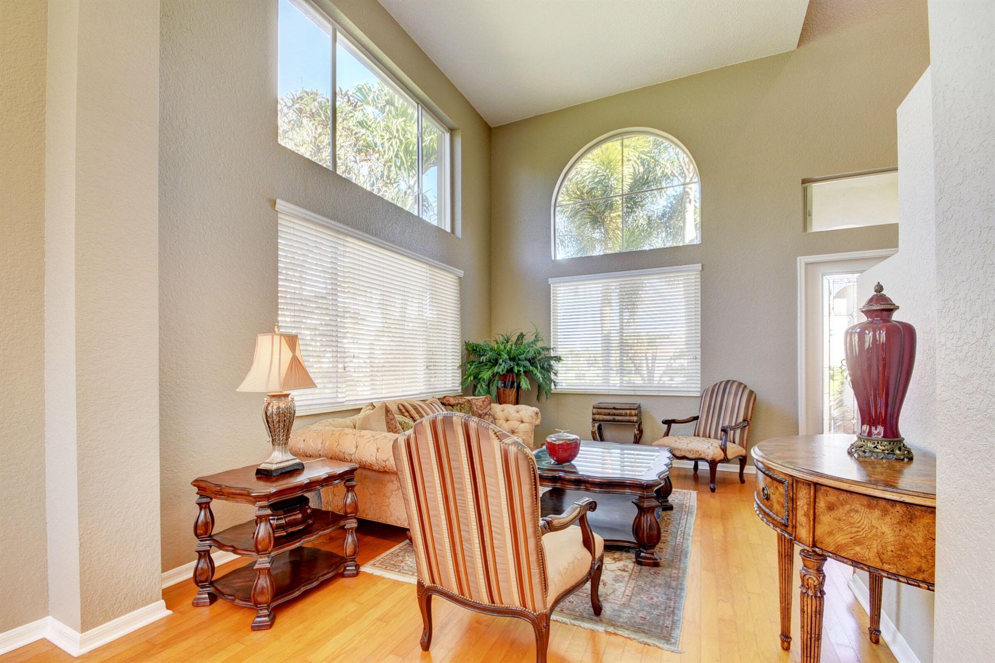 ISLES AT WELLINGTON 2 - Residential Lease