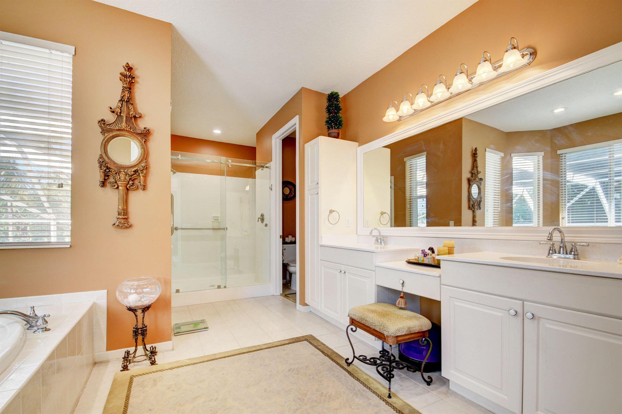 ISLES AT WELLINGTON 2 - Residential Lease