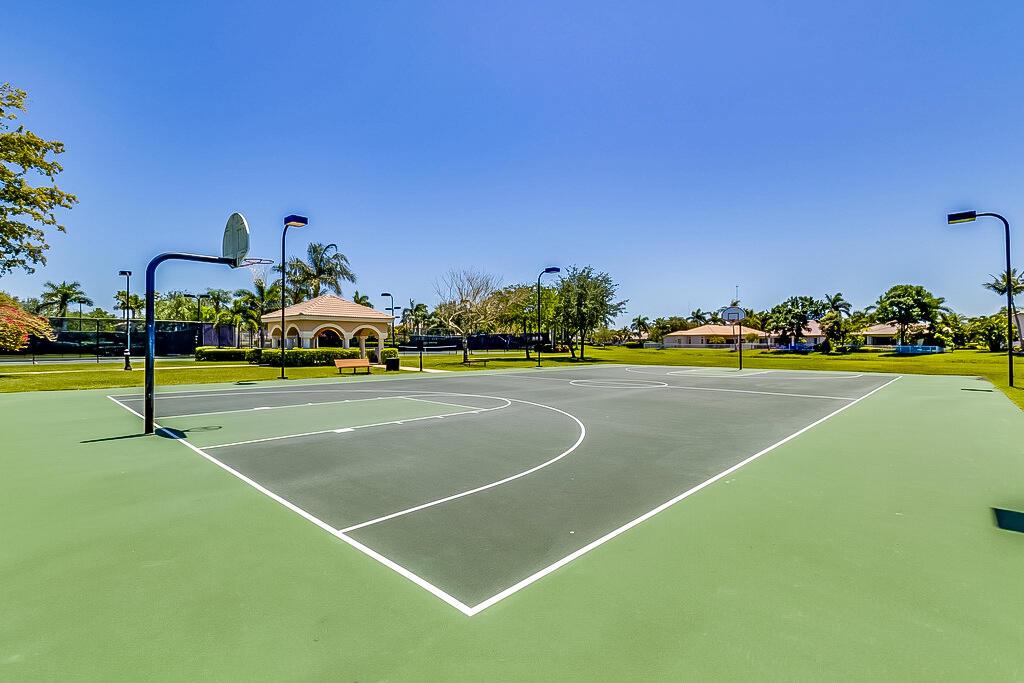 ISLES AT WELLINGTON 2 - Residential Lease