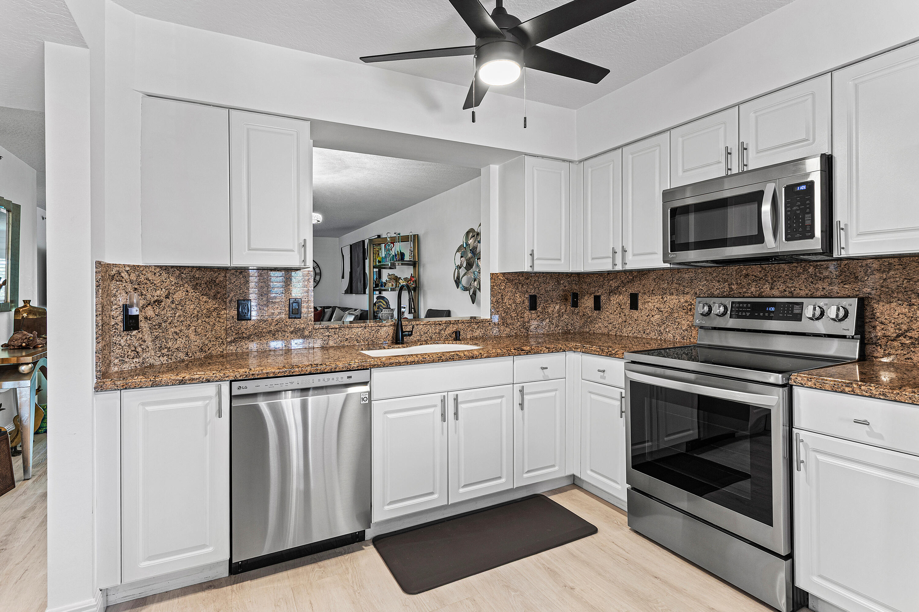 5874 Crystal Shores Drive 304