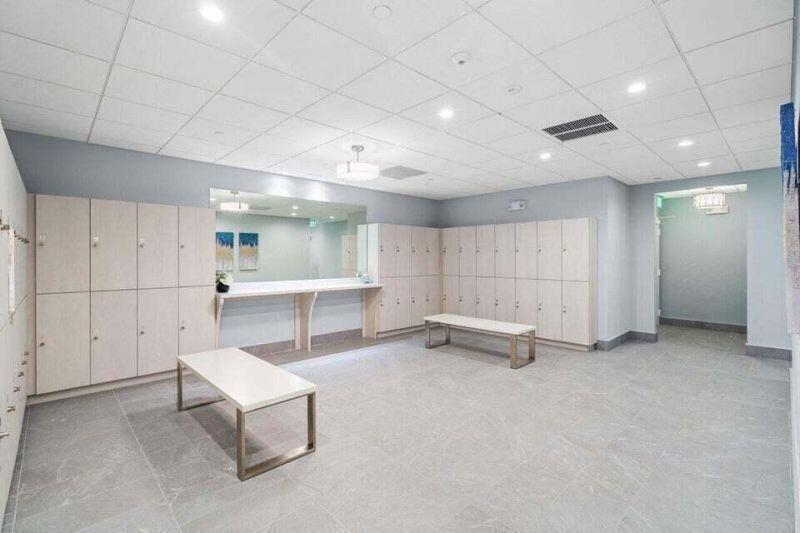 HUNTINGTON LAKES SEC ONE CONDOS - Residential