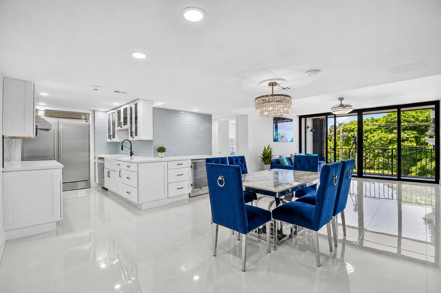 5600 N Flagler Drive Unit 207