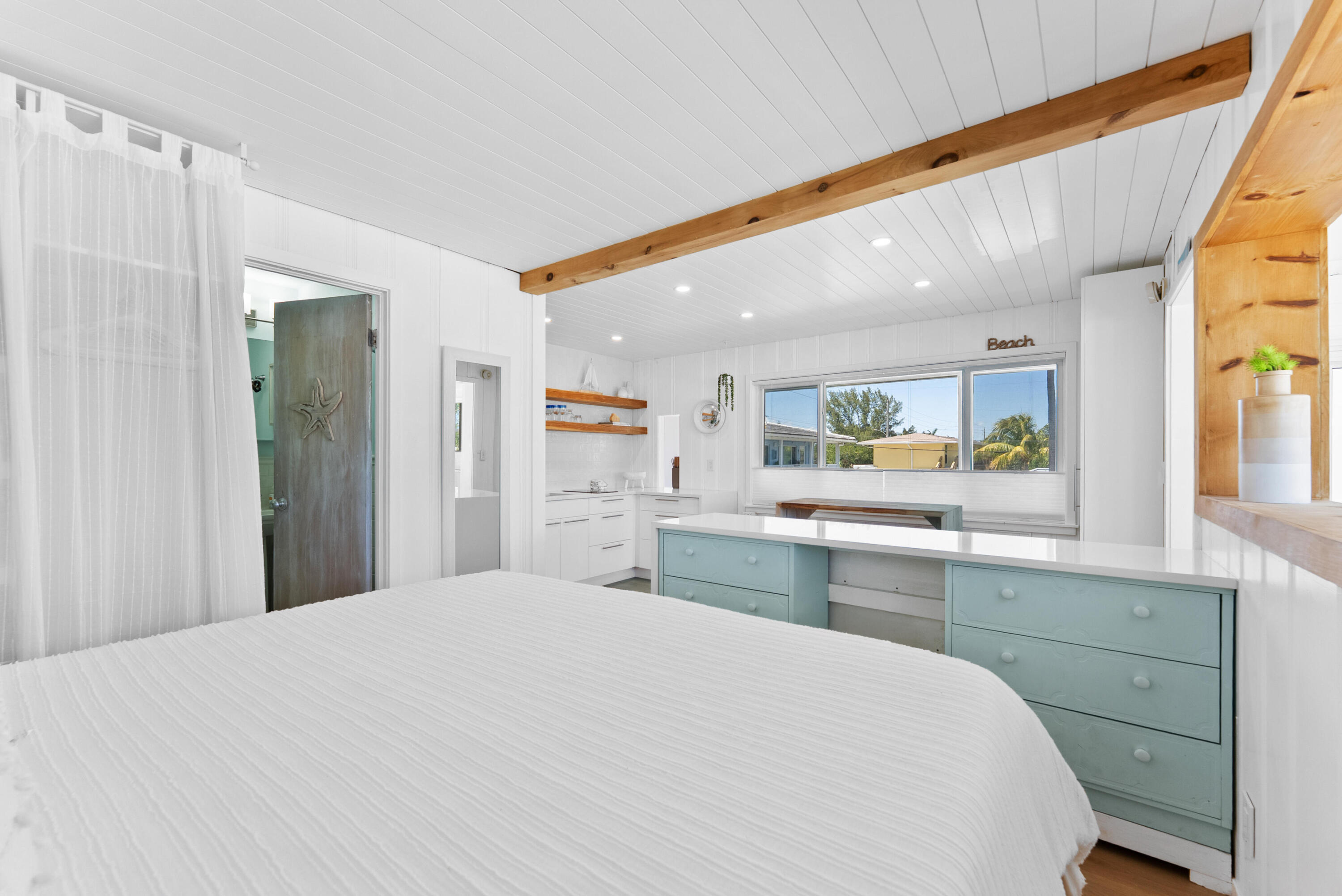 BLUE OCEAN LODGE INC - Residential