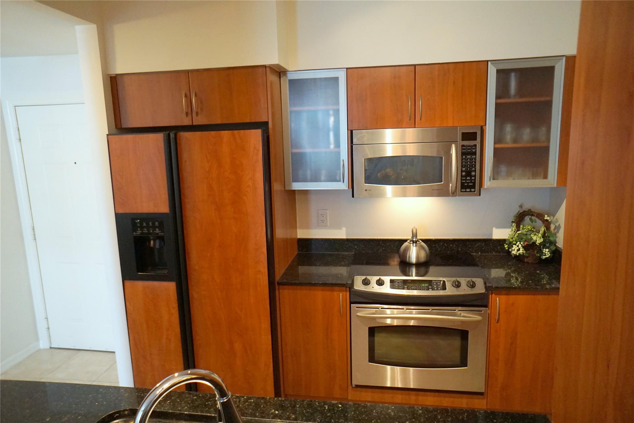 Boca Grand Condo Comm - Residential Lease