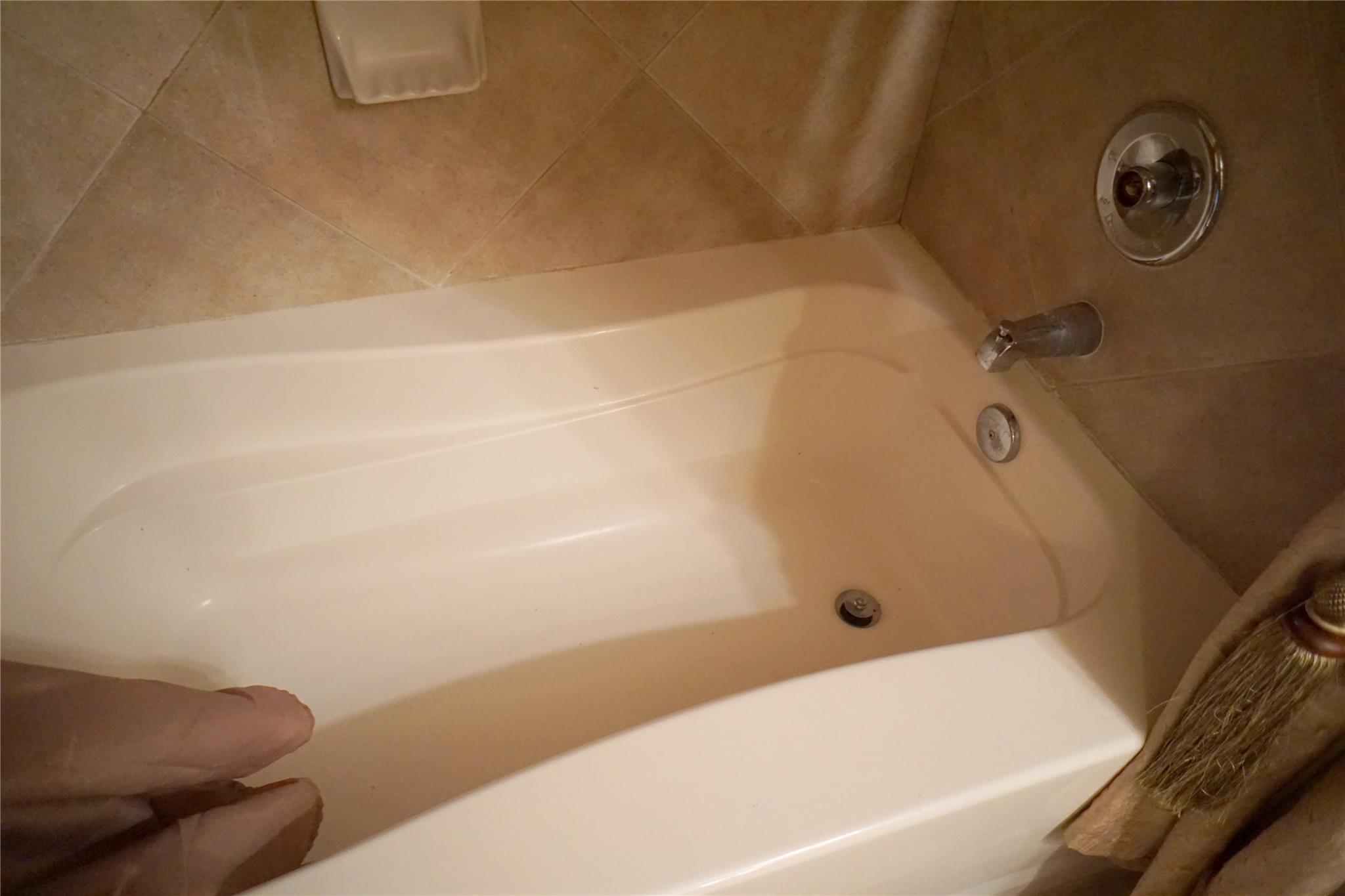 Boca Grand Condo Comm - Residential Lease