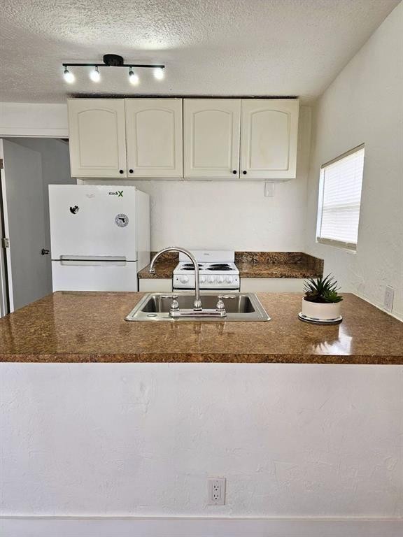 Scotts Park First Add 23- - Residential Lease