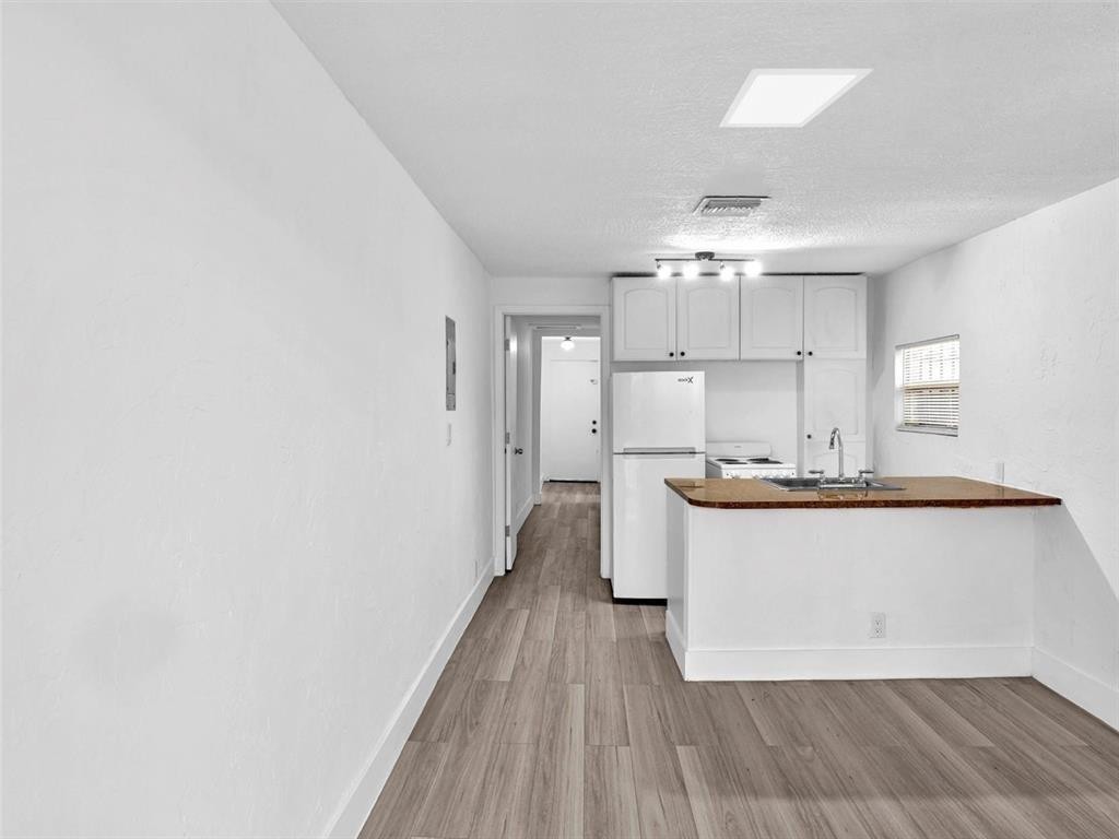 Scotts Park First Add 23- - Residential Lease