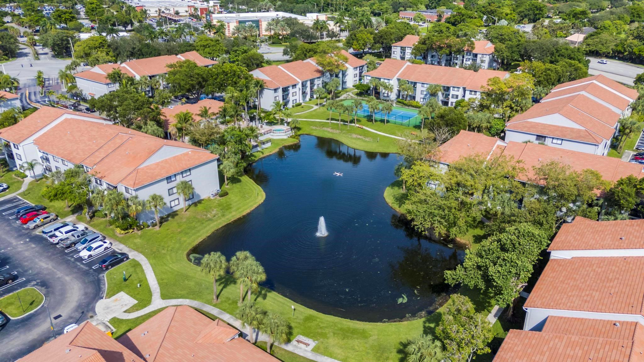 Visconti Condo - Residential Lease