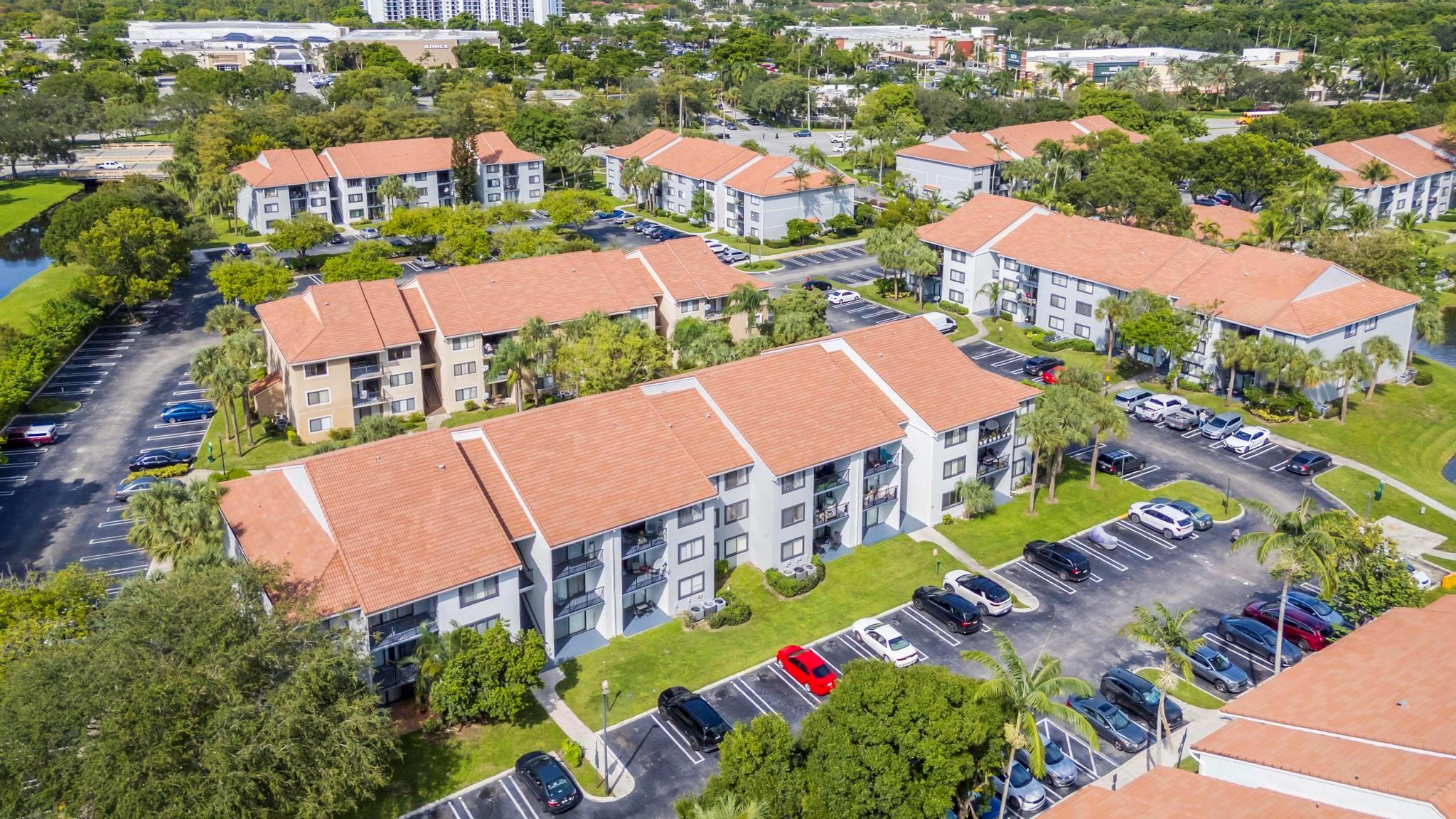 Visconti Condo - Residential Lease