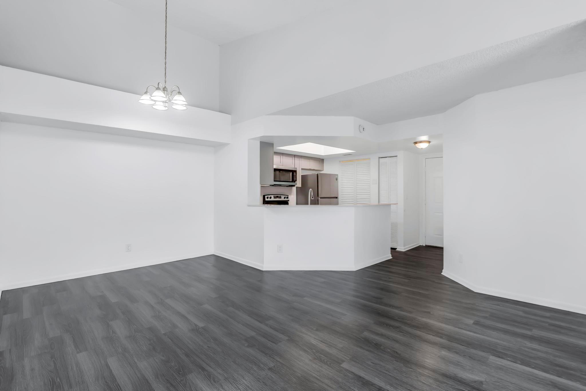 Visconti Condo - Residential Lease
