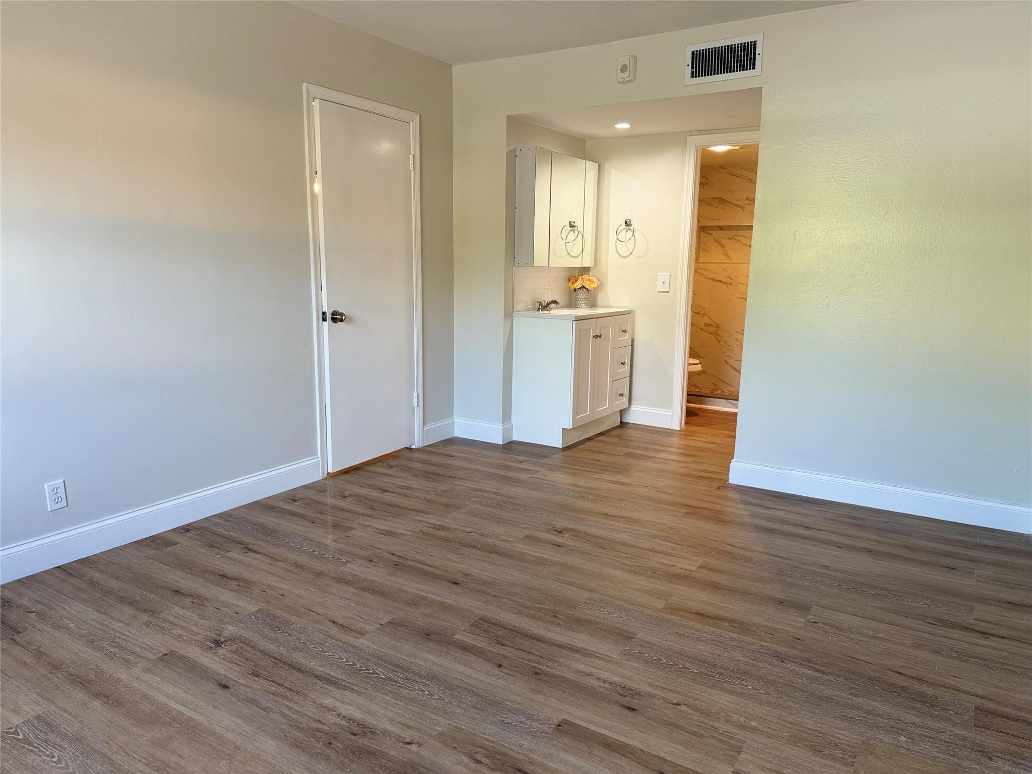 Brookfield Gardens Condo - Residential Lease