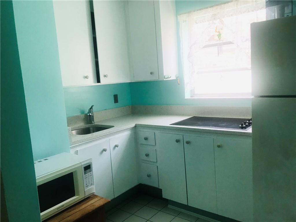 Holiday Apts Condo - Residential Lease