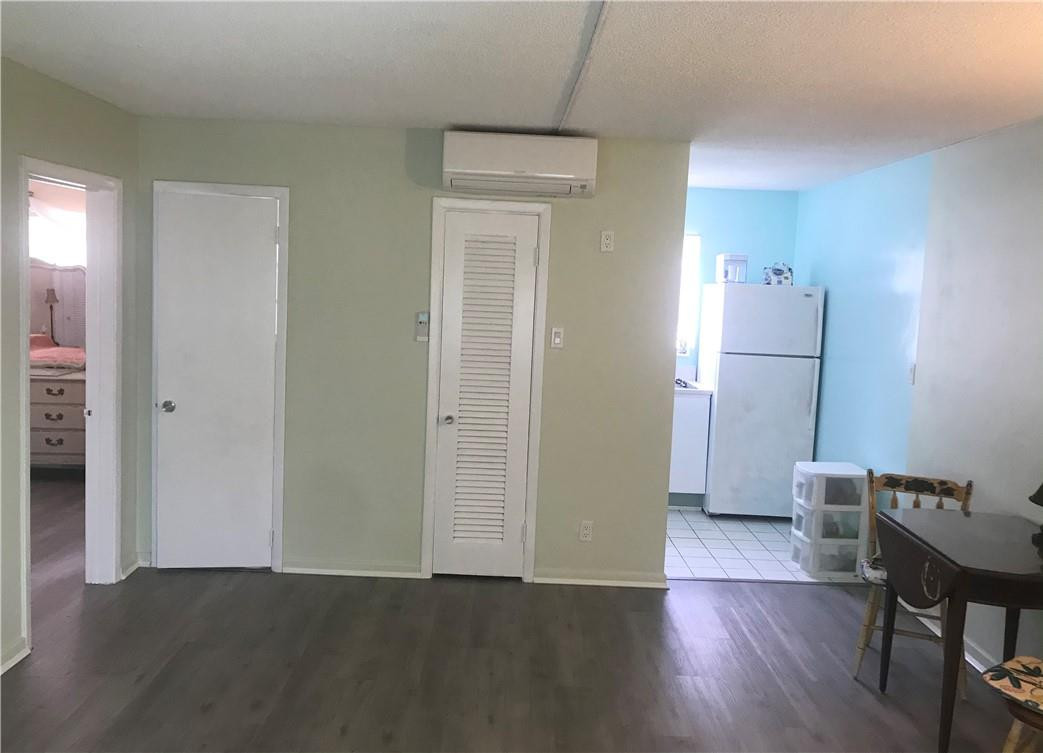 Holiday Apts Condo - Residential Lease