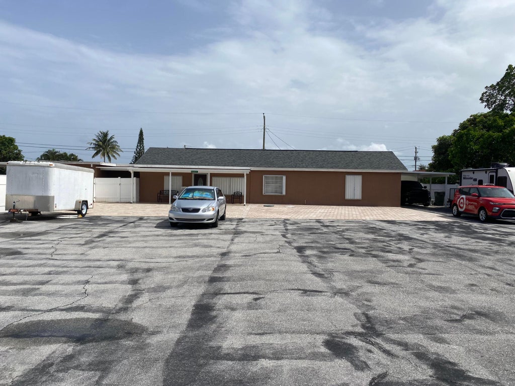 Photo of 4382 Venus Avenue, West Palm Beach, FL 33406 (MLS # R11003668)