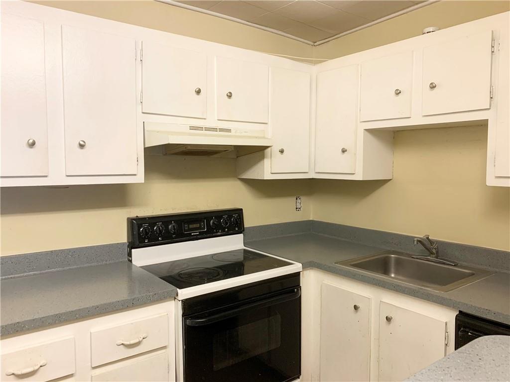 The Manors Of Inverrary - Residential Lease