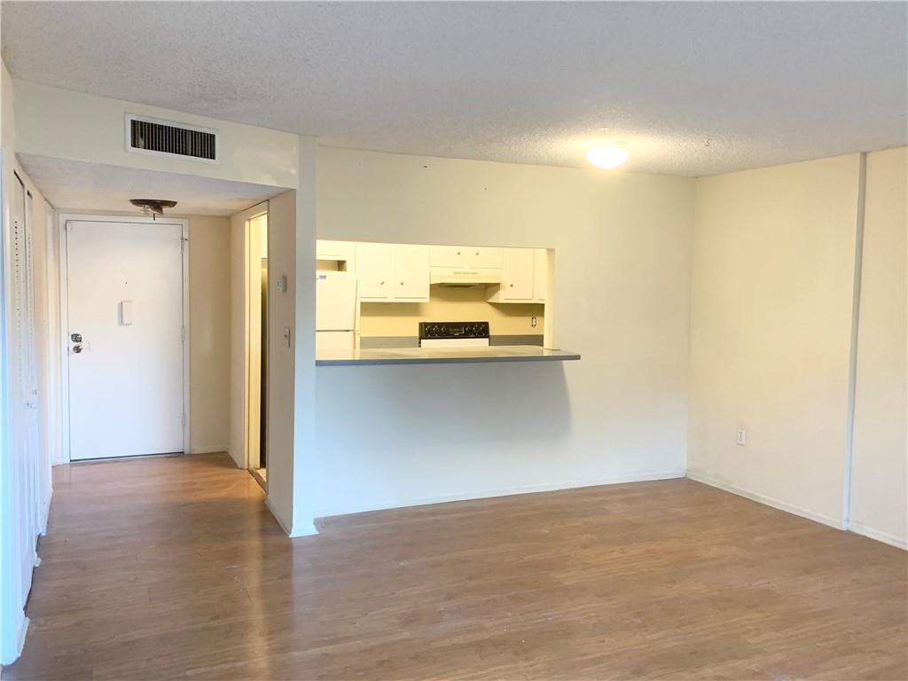 The Manors Of Inverrary - Residential Lease