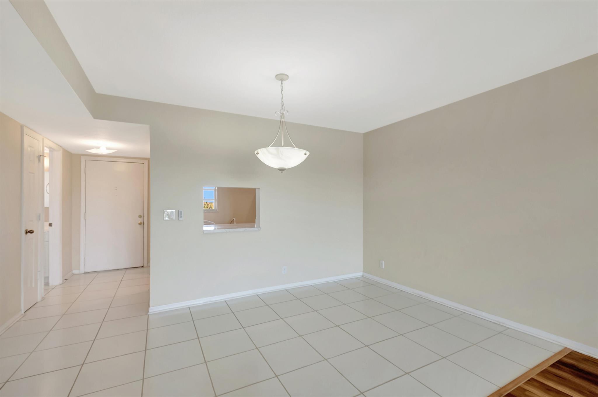 2515 NE 1st Court 412