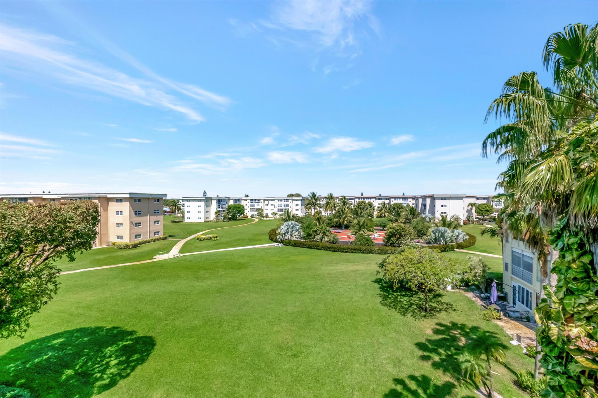 2515 NE 1st Court 412