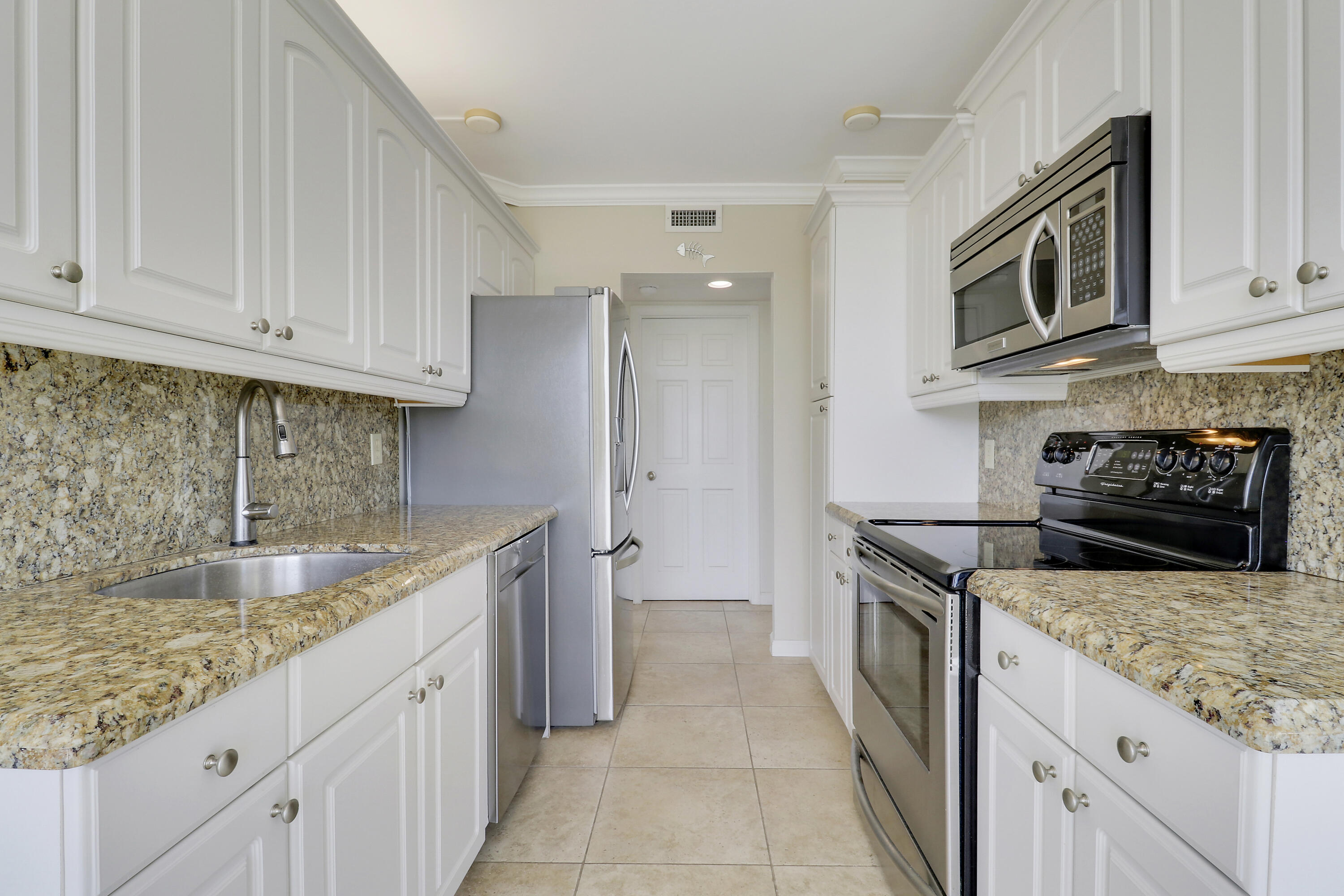 RAPALLO SOUTH CONDO - Residential