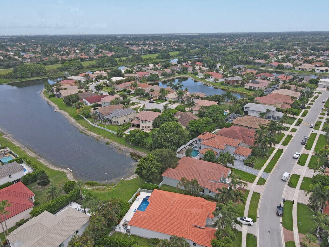 SHORES AT BOCA RATON PH 1 - Residential Lease