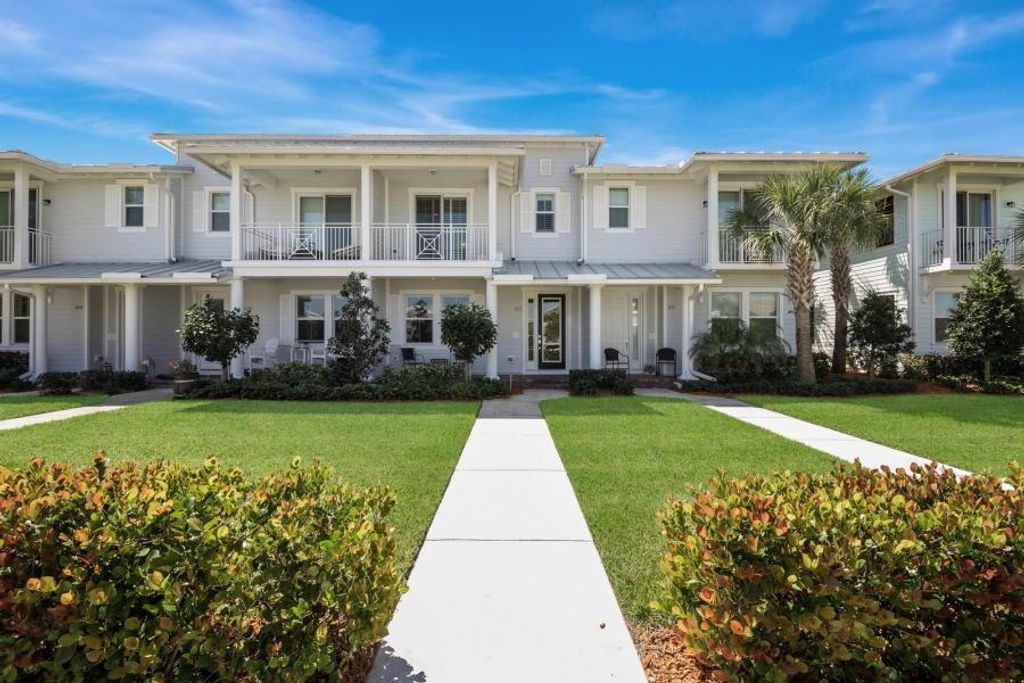 Photo of 1112 Turnbridge Drive, Jupiter, FL 33458 (MLS # R11131194)