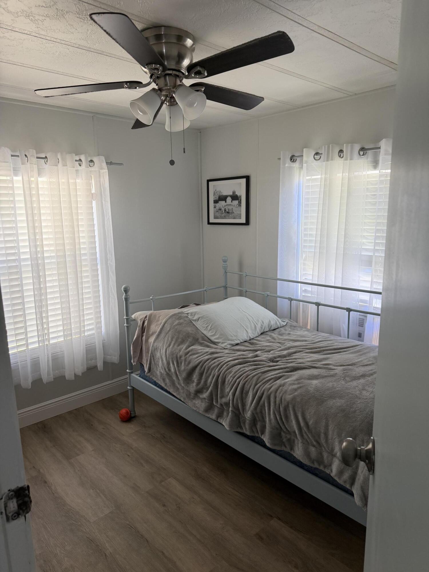 RAVENSWOOD NORTH - Residential