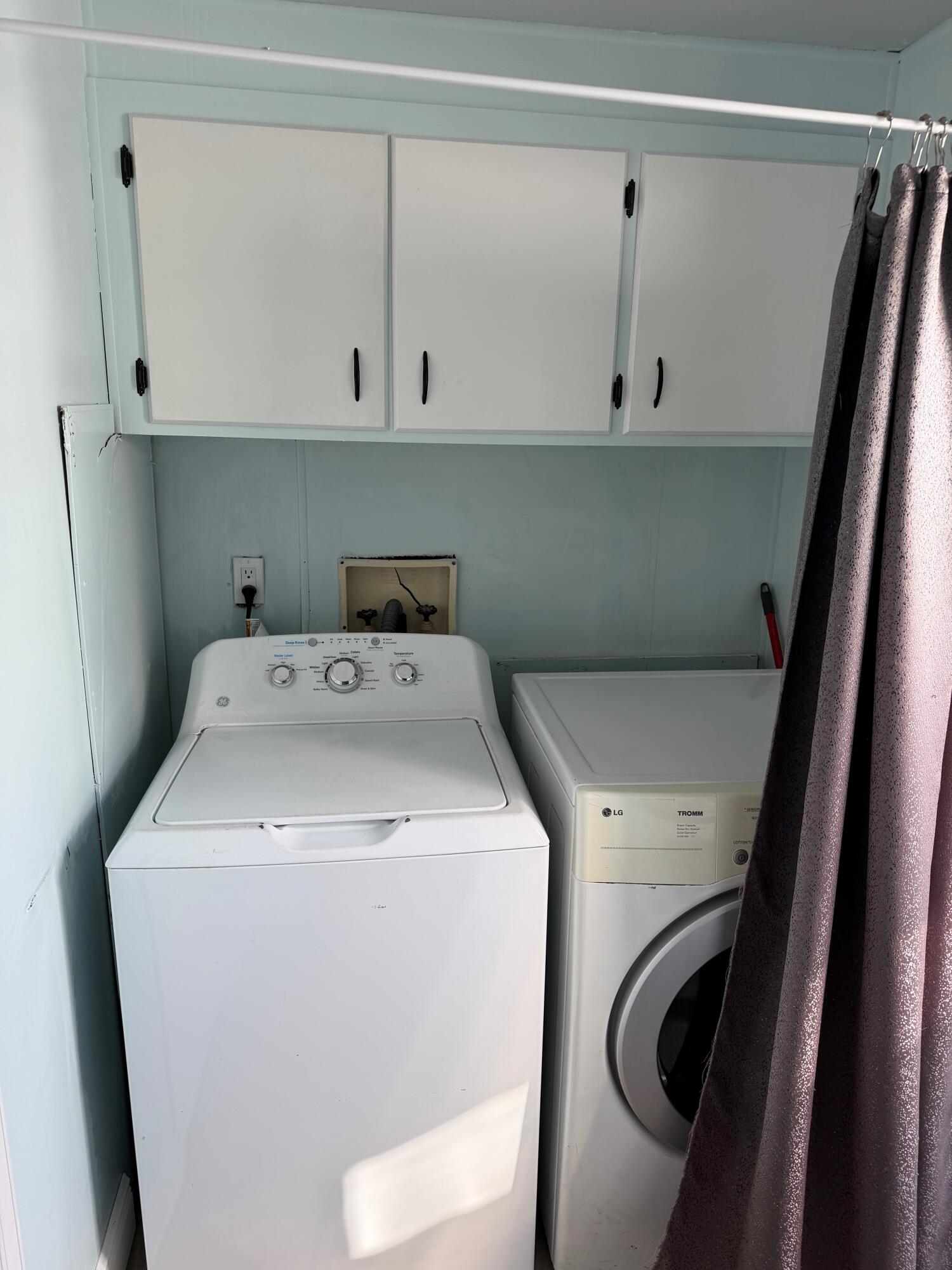 RAVENSWOOD NORTH - Residential